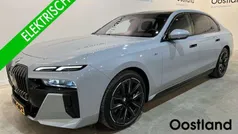 Grijs Gebruikt 2024 BMW i7 M Sport Sedan | € 99.950 (Super prijs)