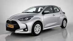 Grijs metallic Gebruikt 2024 Toyota Yaris Active Hatchback | € 22.945 (Eerlijke prijs)