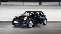 Gebruikt 2022 Mini Cooper Hatchback | € 23.900 (Eerlijke prijs)