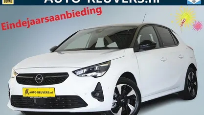 Wit Gebruikt 2023 Opel Corsa-e GS Line Hatchback | € 19.900 (Eerlijke prijs)