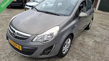 Occasion 2012 Opel Corsa Cosmo Hatchback | € 5.999 (Eerlijke prijs)