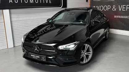 Zwart Gebruikt 2022 Mercedes CLA250e AMG Sedan | € 32.750 (Eerlijke prijs)