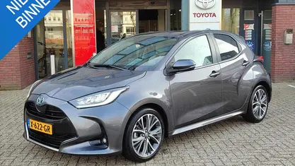Occasion 2024 Toyota Yaris Hybrid Executive Hatchback | € 21.199 (Goede deal)