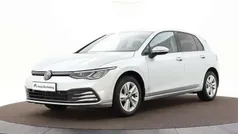 Gebruikt 2023 VW Golf VIII Move Hatchback | € 27.880 (Eerlijke prijs)