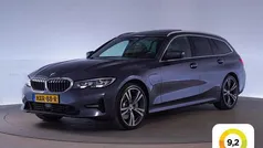 Grijs Gebruikt 2021 BMW 330 Executive Stationwagen | € 30.945 (Goede deal)