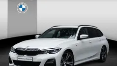 Gebruikt 2021 BMW 320 Basis Stationwagen | € 35.950 (Eerlijke prijs)