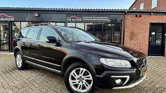 Zwart (metallic) Gebruikt 2016 Volvo XC70 Dynamic Stationwagen | € 9.499 (Eerlijke prijs)