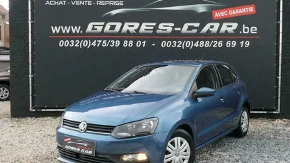 Blauw Occasion 2017 VW Polo Sedan | € 9.990 (Eerlijke prijs)