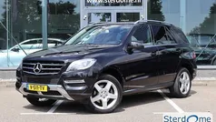Zwart Gebruikt 2013 Mercedes ML350 SUV | € 19.950 (Iets duurder)