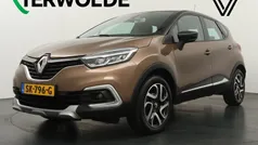 Bruin Gebruikt 2017 Renault Captur Intens SUV | € 12.295 (Eerlijke prijs)