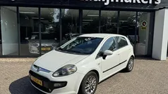 Wit Gebruikt 2012 Fiat Punto Evo Hatchback | € 2.450 (Eerlijke prijs)