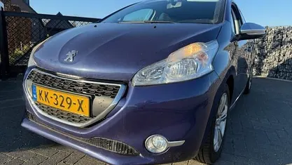 Occasion 2014 Peugeot 208 Style Hatchback | € 5.950 (Eerlijke prijs)