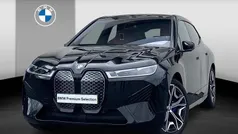 Zwart Gebruikt 2022 BMW iX Executive SUV | € 47.950 (Eerlijke prijs)