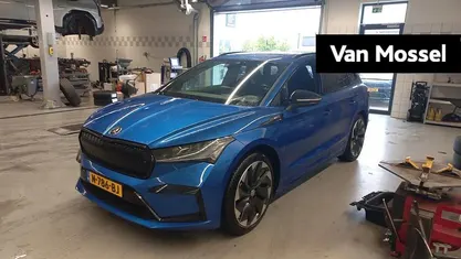 Blauw Gebruikt 2021 Skoda Enyaq iV SportLine SUV | € 29.900 (Eerlijke prijs)