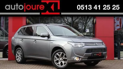 Occasion Mitsubishi Outlander Instyle 203 PK (149 kW) 2014 Grijs SUV