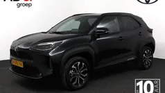 Zwart Gebruikt 2024 Toyota Yaris Cross SUV | € 28.900 (Eerlijke prijs)
