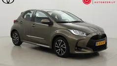 Bruin Gebruikt 2021 Toyota Yaris Hatchback | € 16.999 (Eerlijke prijs)