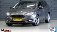 Grijs (metallic) Gebruikt 2016 Ford Focus Titanium Stationwagen | € 9.500 (Eerlijke prijs)