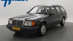 Zwart Gebruikt 1992 Mercedes 200 Stationwagen | € 2.450