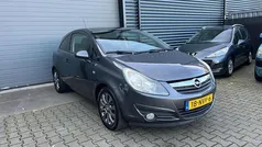 Gebruikt 2010 Opel Corsa Color Edition Hatchback | € 3.295 (Eerlijke prijs)