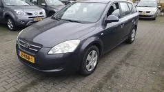 Gebruikt 2009 Kia Ceed Hatchback | € 2.499 (Eerlijke prijs)