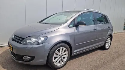 Grijs Gebruikt 2011 VW Golf Plus Cross Trendline MPV | € 5.750 (Eerlijke prijs)