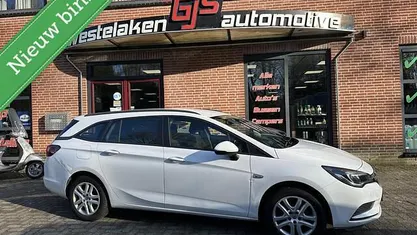 Occasion 2017 Opel Astra Edition Stationwagen | € 3.999 (Goede deal)