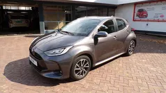Grijs Gebruikt 2021 Toyota Yaris Play Hatchback | € 20.950 (Eerlijke prijs)