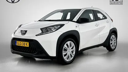 Gebruikt 2024 Toyota Aygo X Play SUV | € 20.945 (Eerlijke prijs)