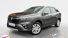 Wit is gratis, andere kleuren tegen meerprijs Nieuw 2025 Suzuki SX4 S-Cross Comfort SUV | € 29.999 (Goede deal)