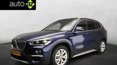Blauw, metallic lak Gebruikt 2019 BMW X1 xLine SUV | € 23.900 (Eerlijke prijs)