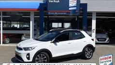 Wit Gebruikt 2018 Kia Stonic SUV | € 12.950 (Eerlijke prijs)
