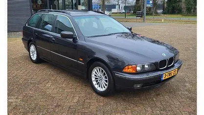 Occasion 2000 BMW 520 Stationwagen | € 2.795 (Eerlijke prijs)