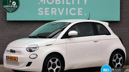 Occasion 2021 Fiat 500e Passion Hatchback | € 15.664 (Eerlijke prijs)