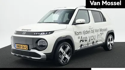 Wit Occasion 2025 Hyundai Inster Hatchback | € 24.940 (Eerlijke prijs)