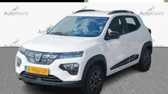 Wit Gebruikt 2022 Dacia Spring Comfort Plus Hatchback | € 11.950 (Eerlijke prijs)
