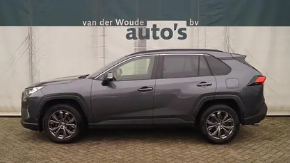 Gebruikt 2022 Toyota RAV4 Business Edition SUV | € 26.900 (Goede deal)