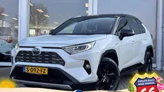 Gebruikt 2019 Toyota RAV4 Hybrid SUV | € 33.900 (Eerlijke prijs)