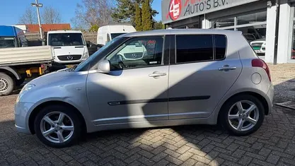 Occasion Suzuki Swift 93 PK (68 kW) 2007 Hatchback
