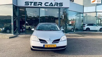 Grijs Gebruikt 2003 Nissan Primera Visia Hatchback | € 1.550 (Eerlijke prijs)