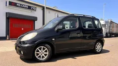 Zwart Gebruikt 2000 Toyota Yaris Verso Sol MPV | € 1.999 (Goede deal)