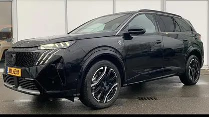 Zwart Gebruikt 2025 Peugeot e-5008 Avantage SUV | € 52.950 (Eerlijke prijs)