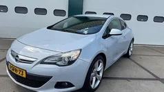 Grijs Gebruikt 2013 Opel Astra GTC Sport Hatchback | € 6.425 (Eerlijke prijs)