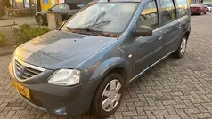 Blauw (metallic) Gebruikt 2008 Dacia Logan MCV Lauréate MPV | € 1.499 (Eerlijke prijs)