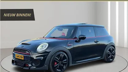 Occasion 2015 Mini John Cooper Works Hatchback | € 18.790 (Eerlijke prijs)