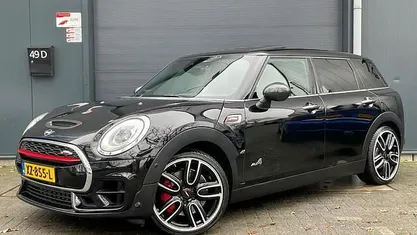 Occasion Mini John Cooper Works Clubman Chili 231 PK (169 kW) 2018 Zwart (metallic) Stationwagen