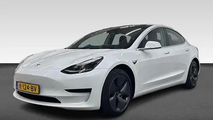 Occasion Tesla Model 3 Standard Range 239 kW (325 PK) 2020 Wit Sedan