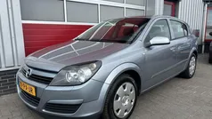 Gebruikt 2004 Opel Astra Enjoy Hatchback | € 1.175 (Eerlijke prijs)
