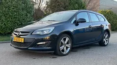 Zwart Gebruikt 2014 Opel Astra Business Stationwagen | € 5.450 (Goede deal)