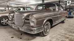 Grijs Gebruikt 1963 Mercedes W111 SE | € 179.500